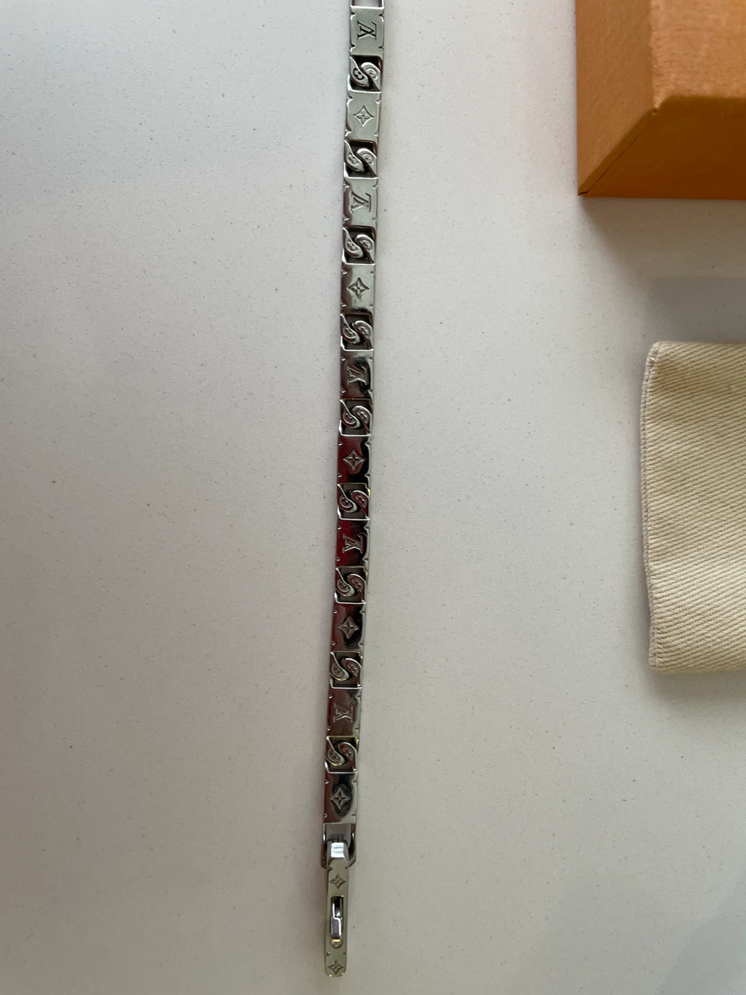 Louis Vuitton Monogram Bracelet - photo 2