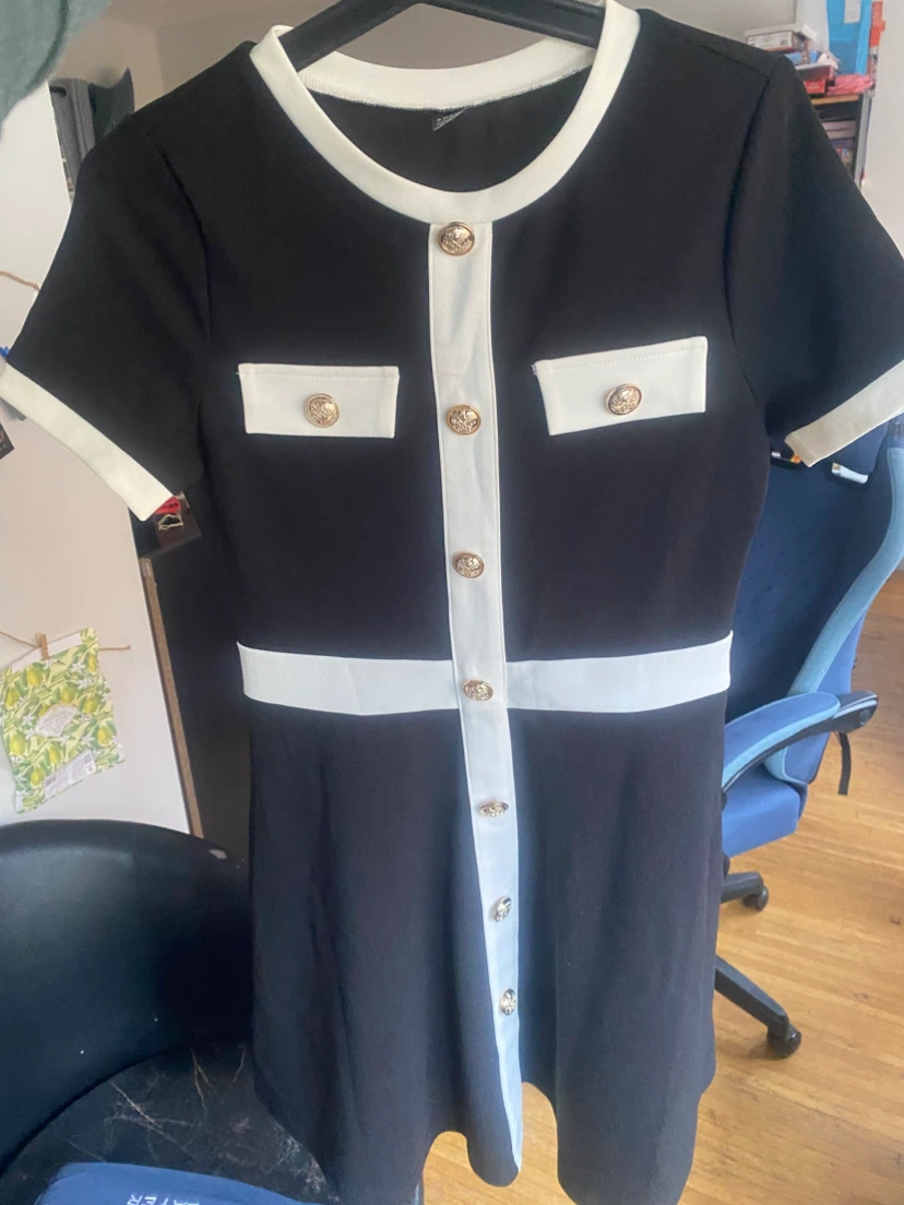Black and white dress (size Small) - photo 3