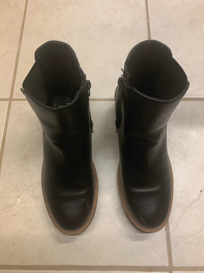 Black Ankle Boots - photo 2