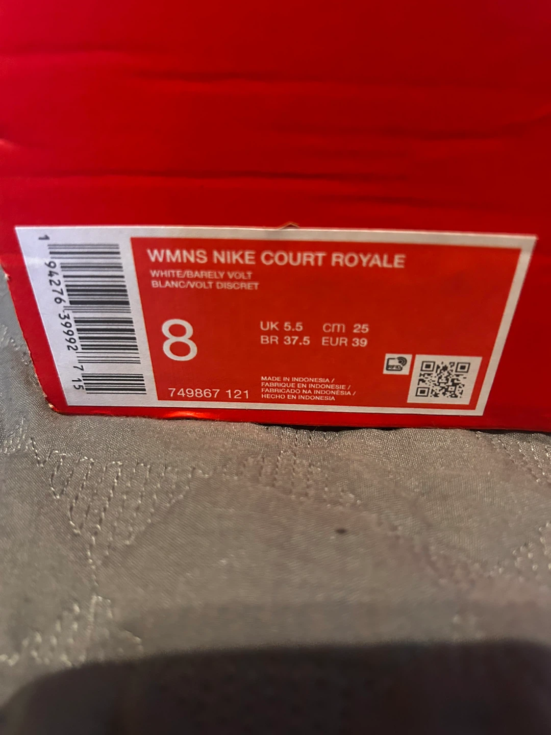 Nike Court Royale Women's Sneakers Size 8 - photo 4