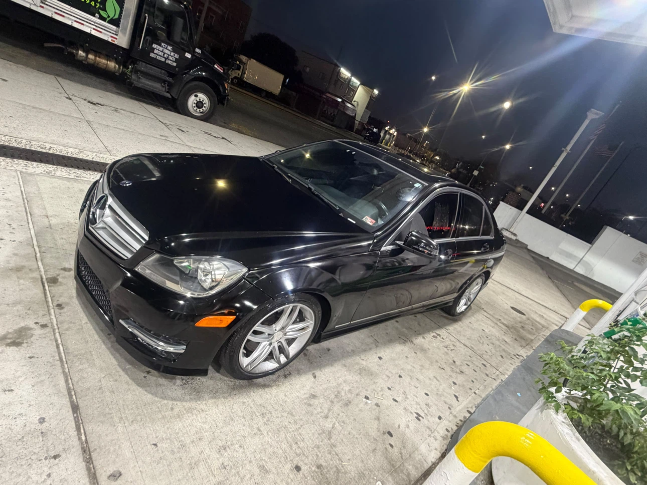 Mercedes-Benz C-Class Sedan - photo 4