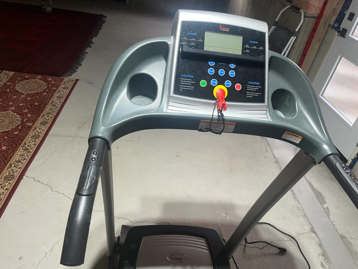 Sunny Health & Fitness Treadmill SF-T4400 - photo 3
