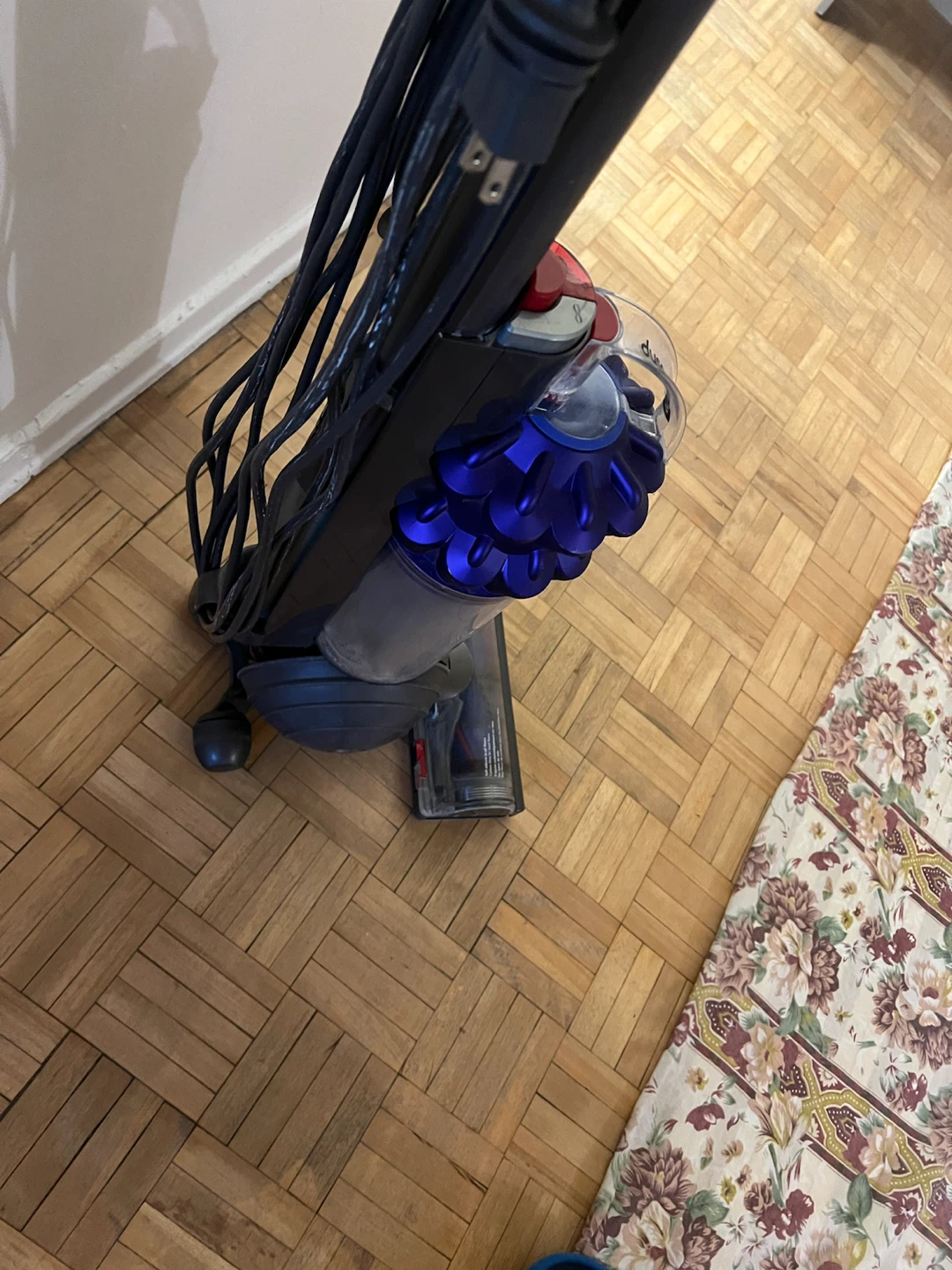 Dyson DC51 Upright Vacuum - photo 3