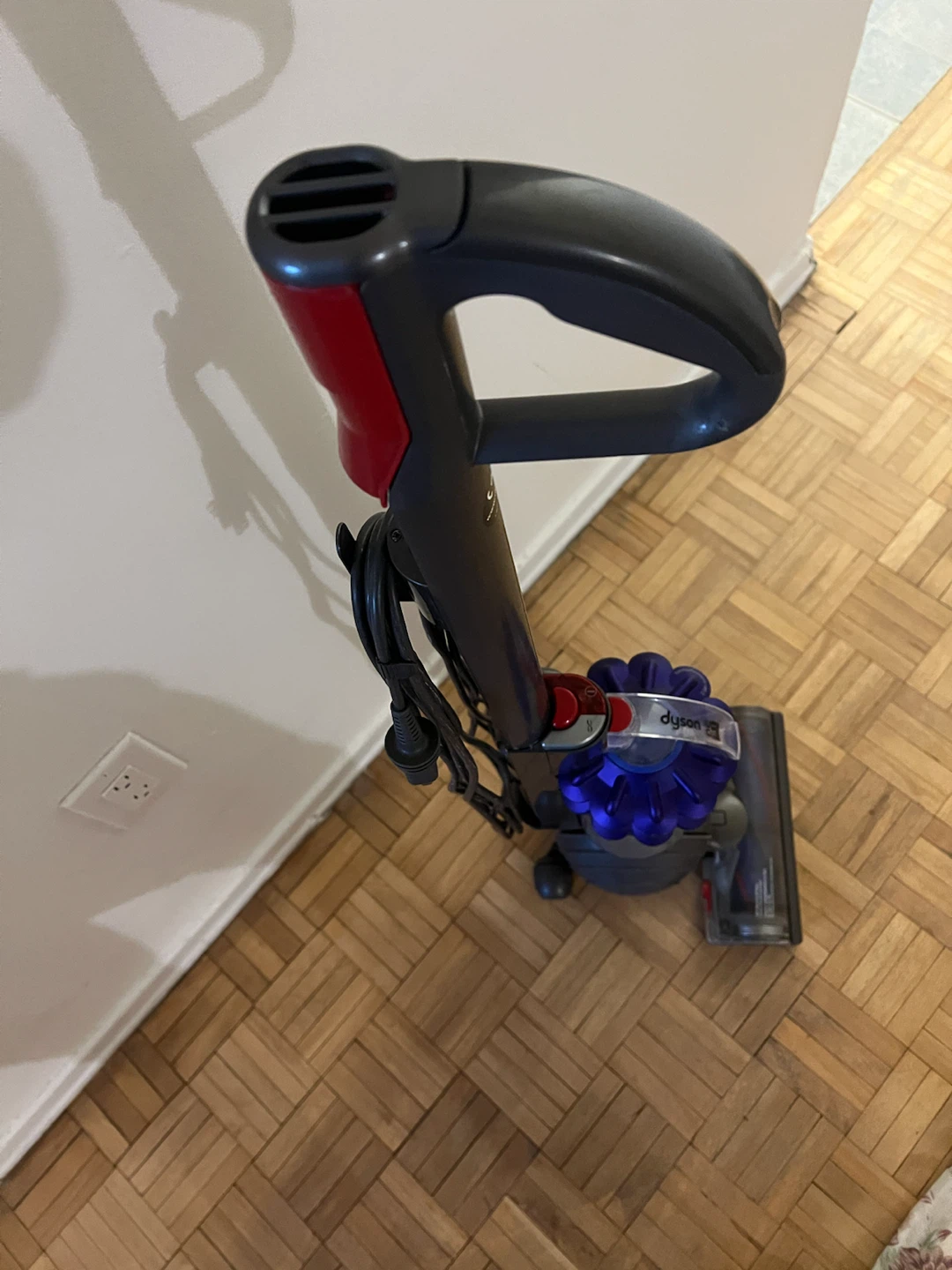 Dyson DC51 Upright Vacuum - photo 4