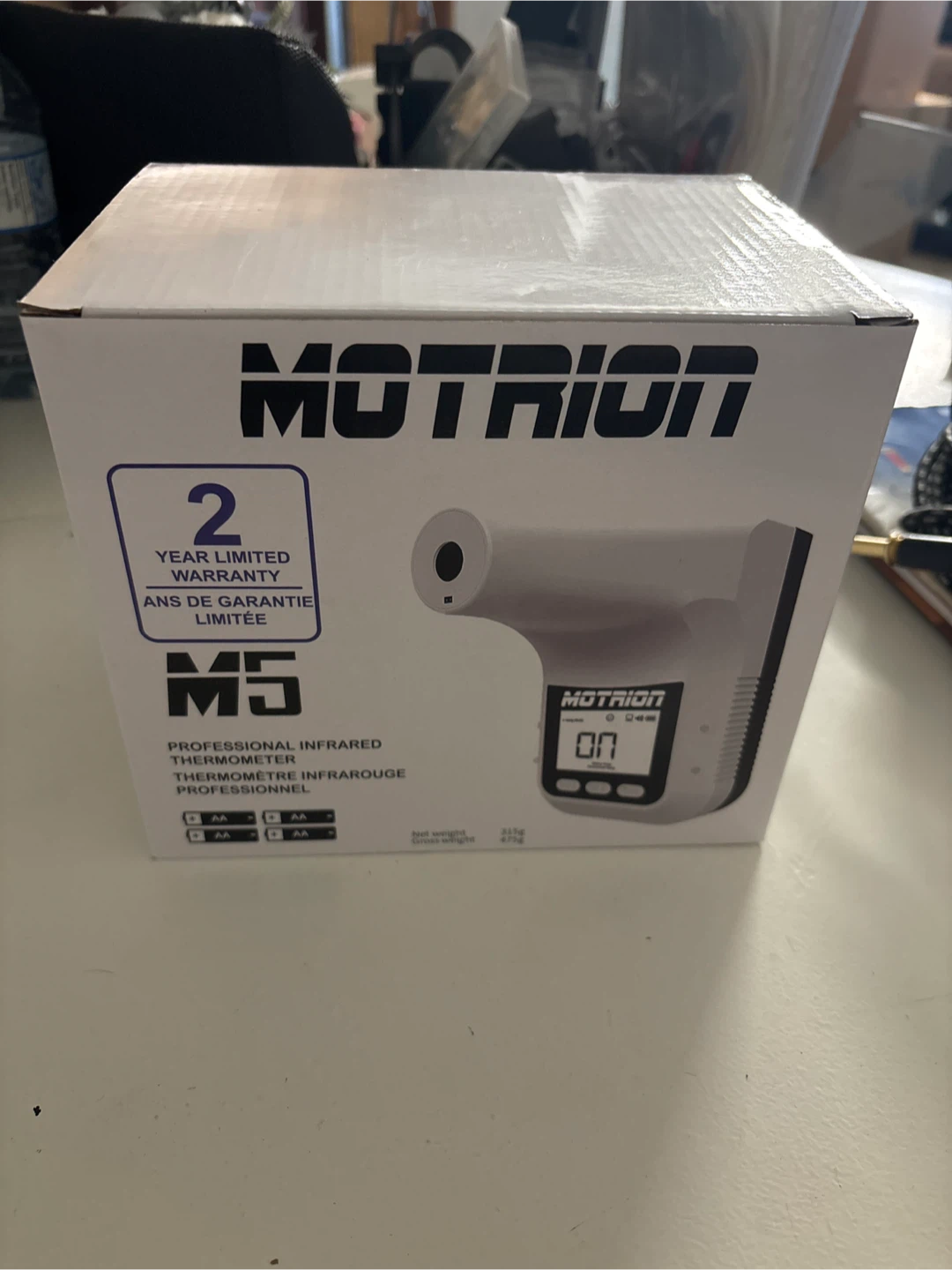 Touchless thermometers