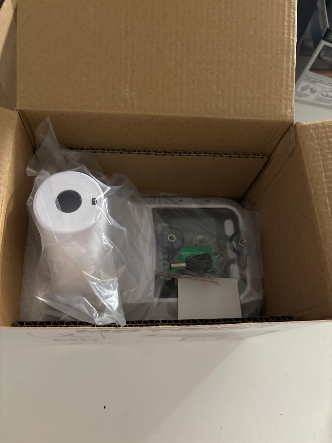 Touchless thermometers - photo 3