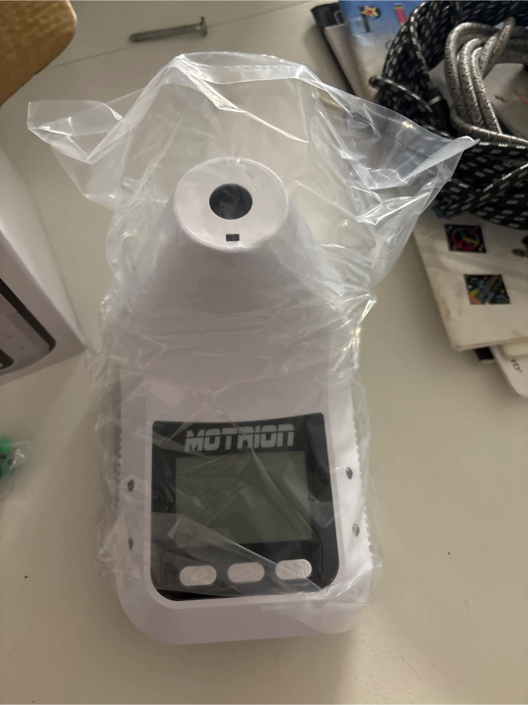 Touchless thermometers - photo 4