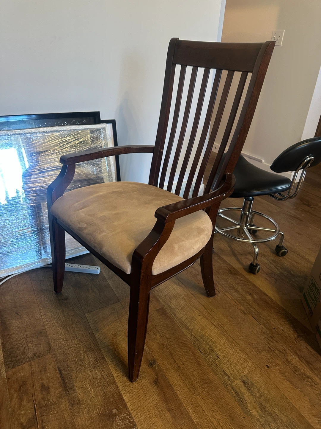 IKEA Bjursta Dining Table - photo 4