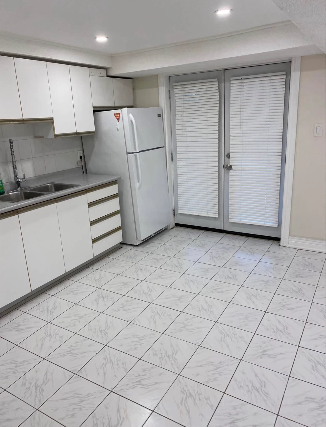 Must see 2 Bedroom Walkout Basement - photo 2