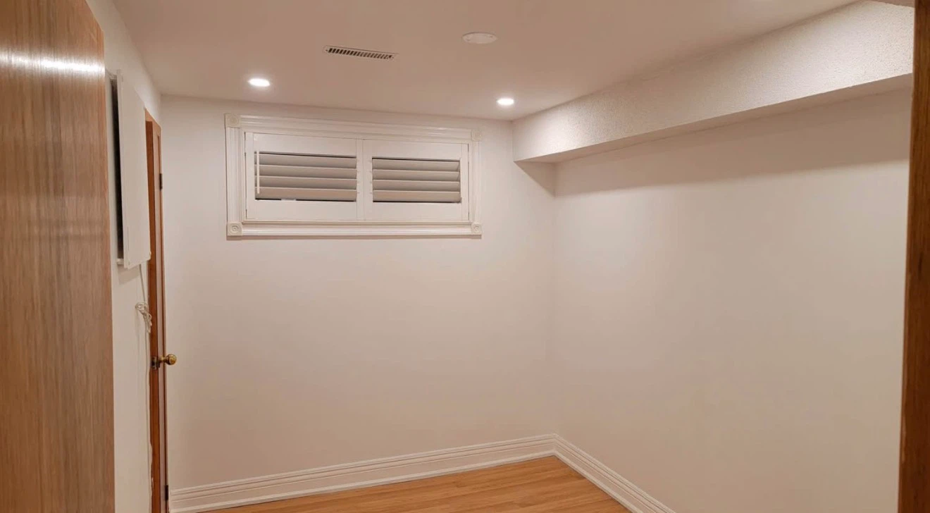 Must see 2 Bedroom Walkout Basement - photo 4