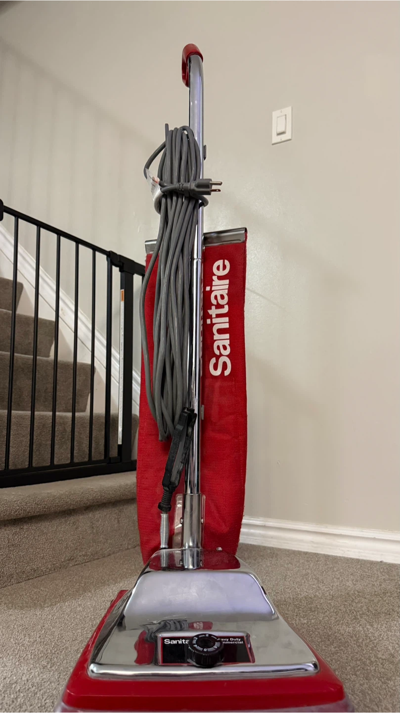 Sanitaire Commercial Tradition Upright Vacuum - photo 3