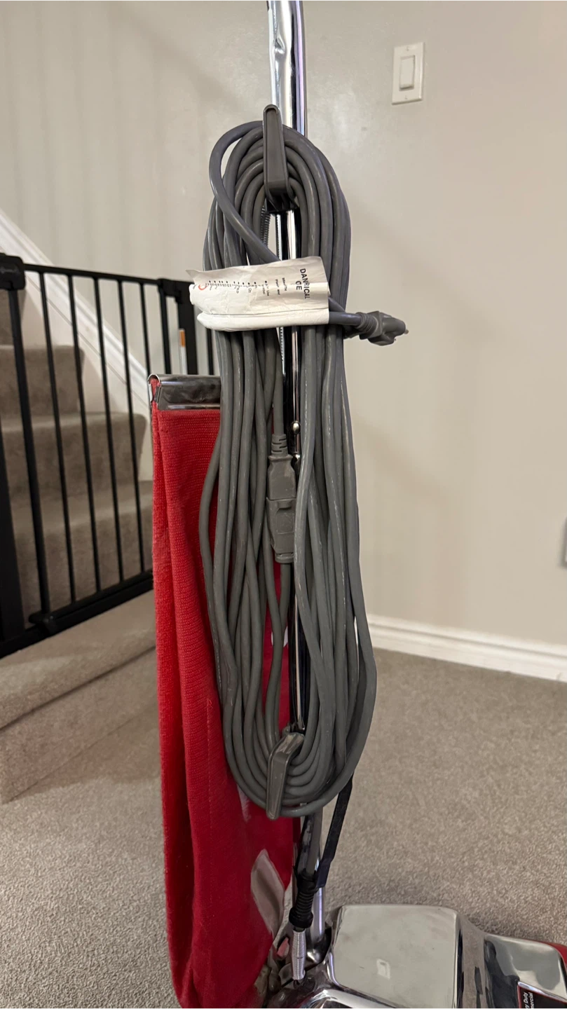 Sanitaire Commercial Tradition Upright Vacuum - photo 5