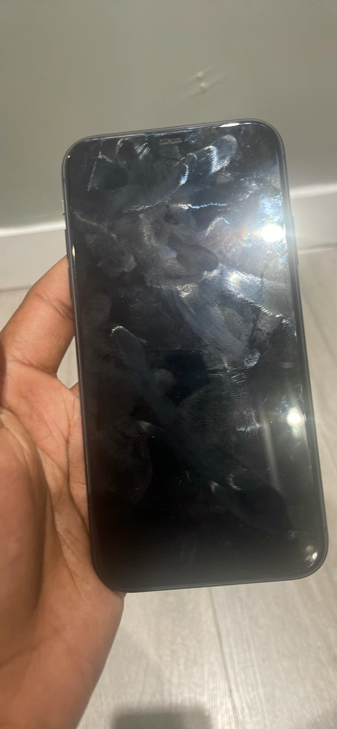 Apple iPhone 11 Black - photo 2