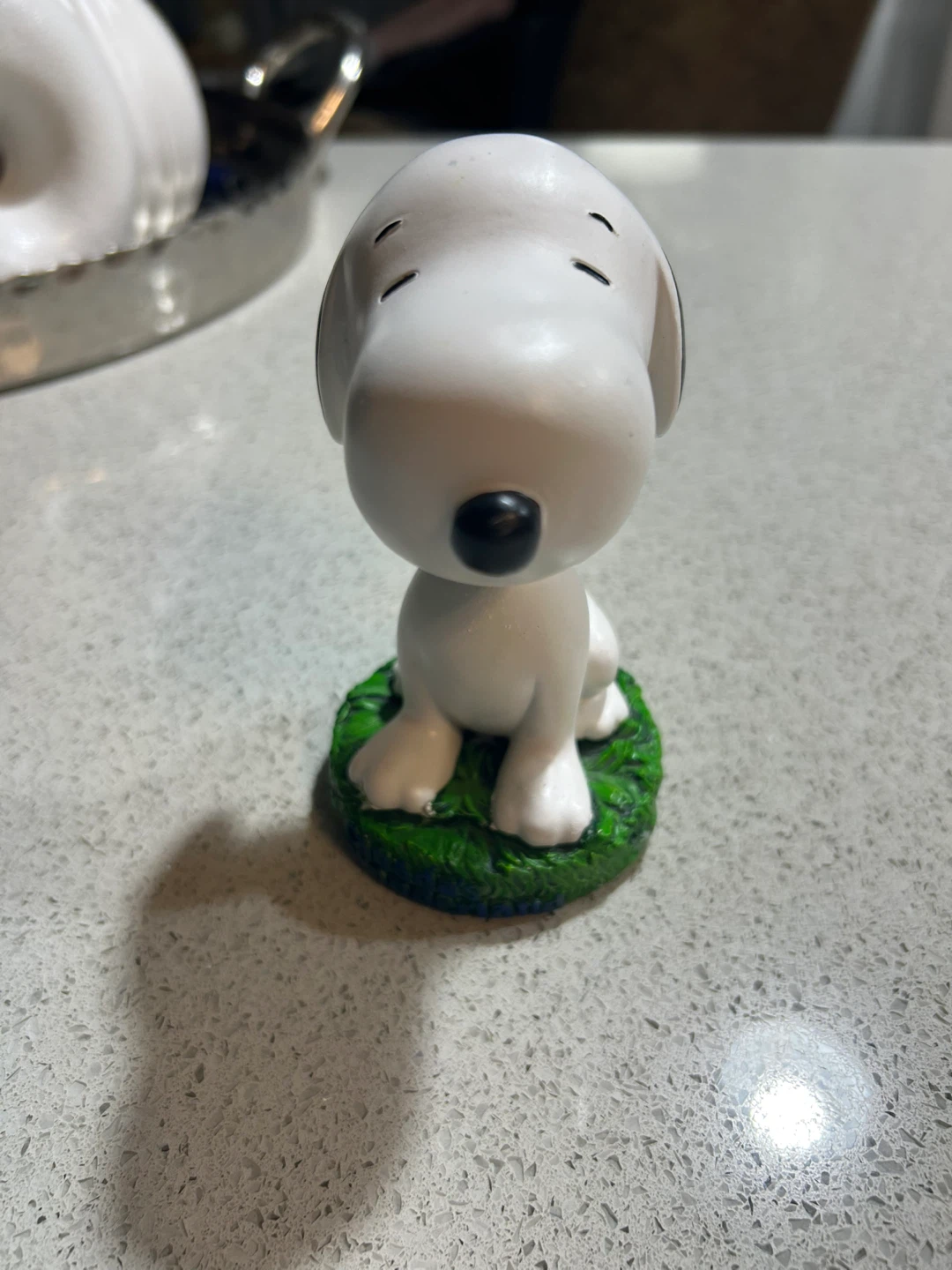 Peanuts Snoopy and Linus Collectible Figurines - photo 2