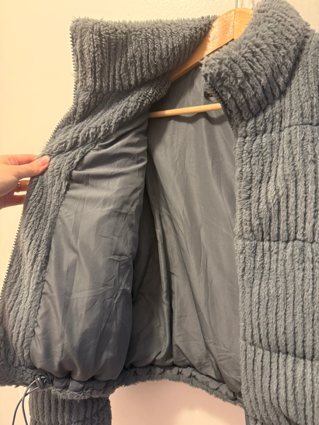 Faux Fur Cropped Puffer Jacket - photo 4
