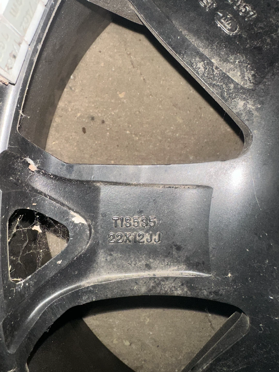 TIS 535 Wheel 22x12JJ - photo 2