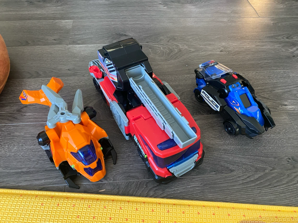 VTech Switch & Go Dinos Transforming Rescue Set - photo 2