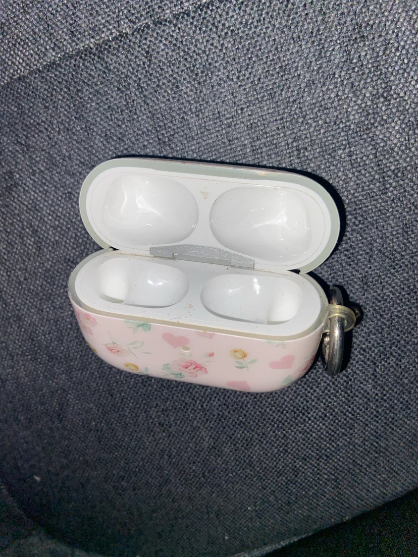 Floral AirPods Pro Case - photo 2