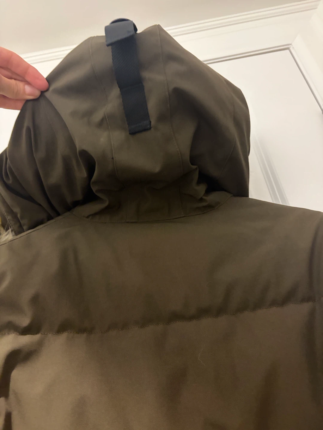 Aritzia goose down puffer - size small - photo 3