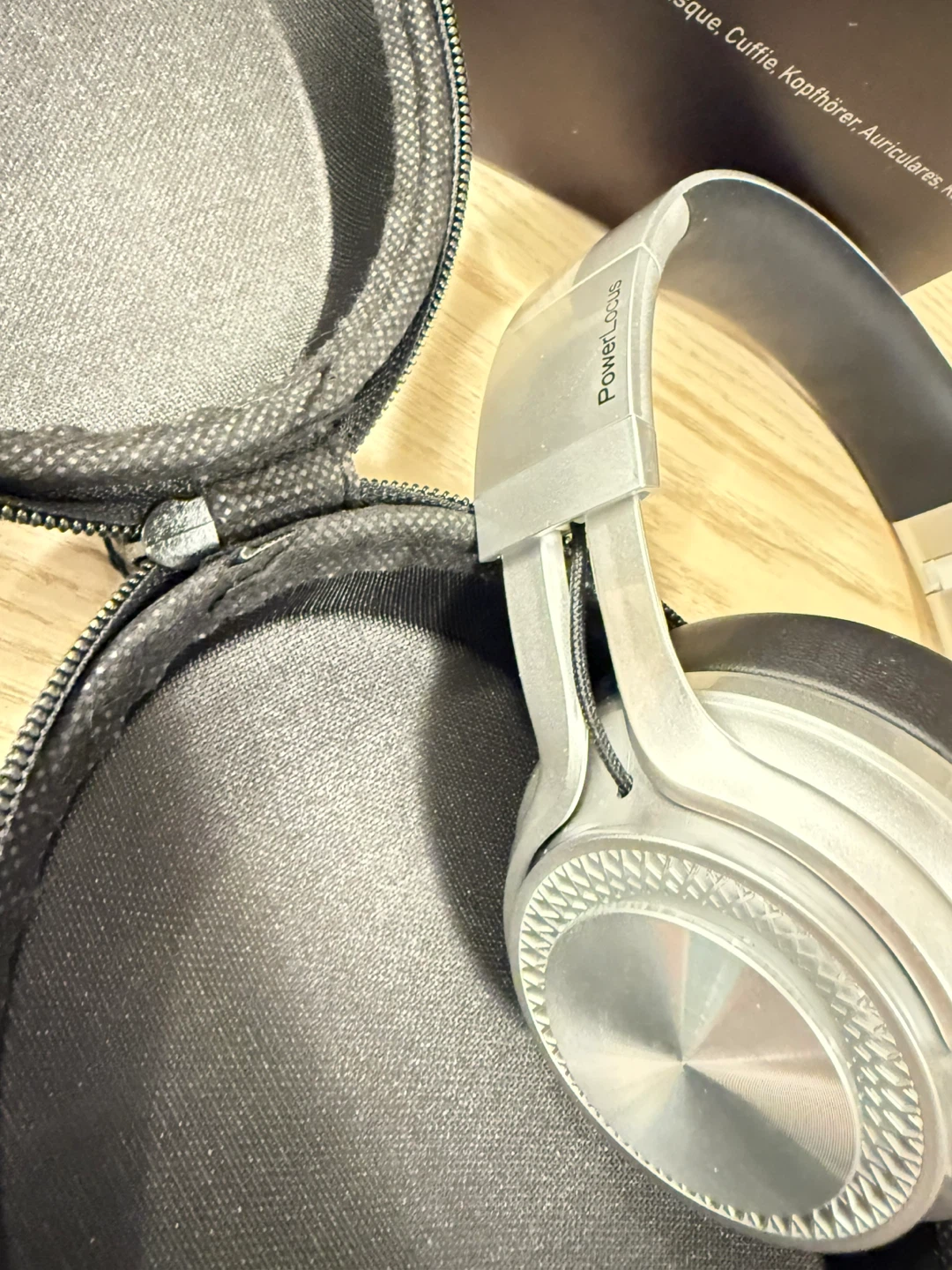 PowerLocus Wireless Bluetooth Headphones - photo 4