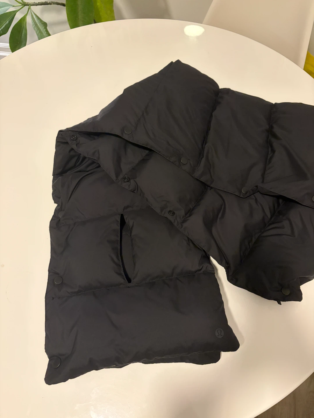 Lululemon Wunder Puff downScarf - photo 4