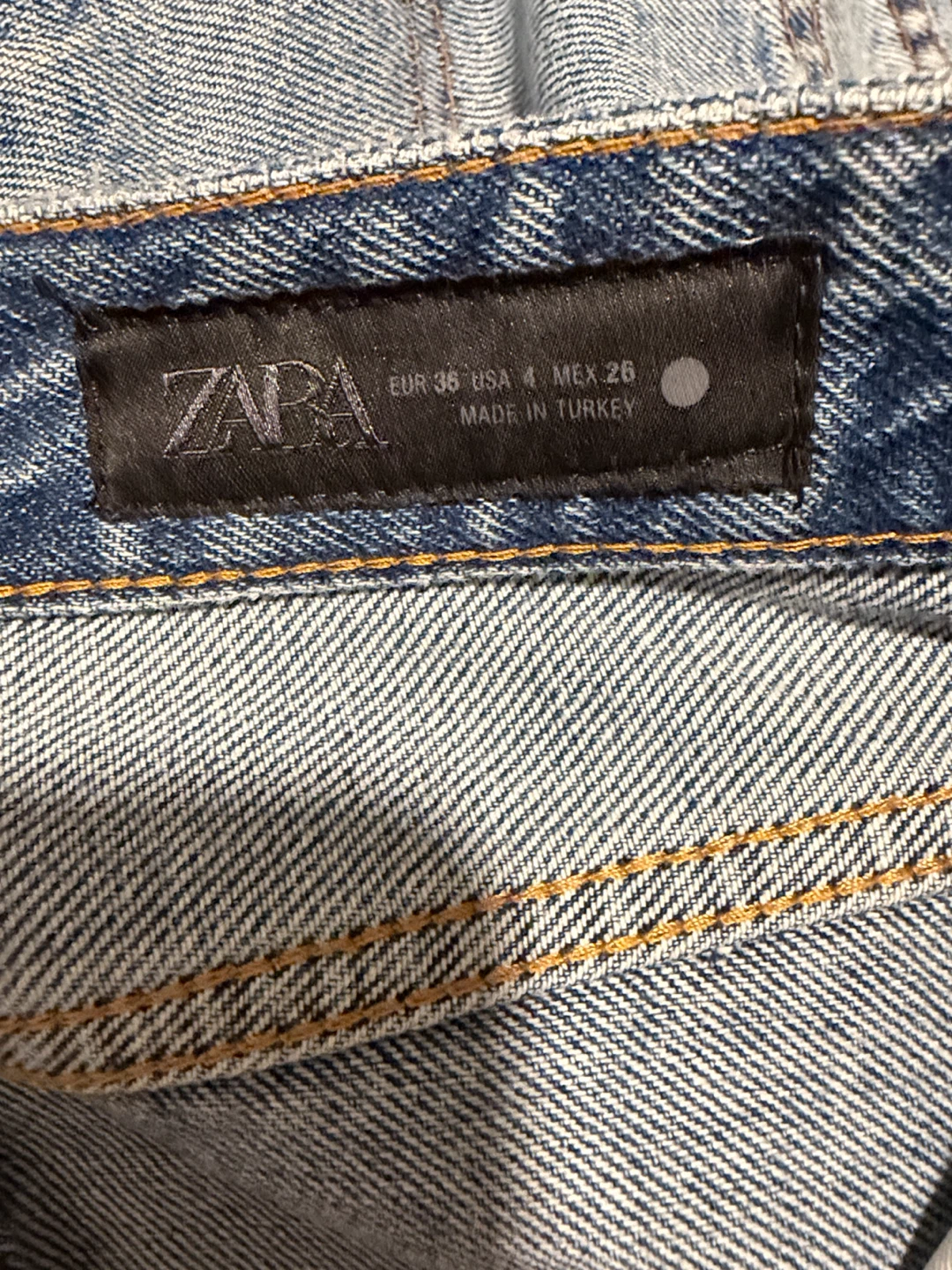 Zara Barrel Jeans - photo 4