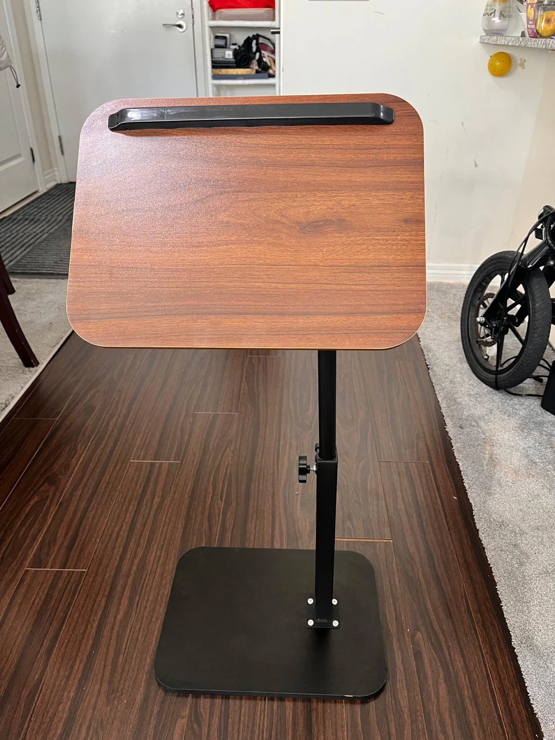 Adjustable Portable Lectern Stand
