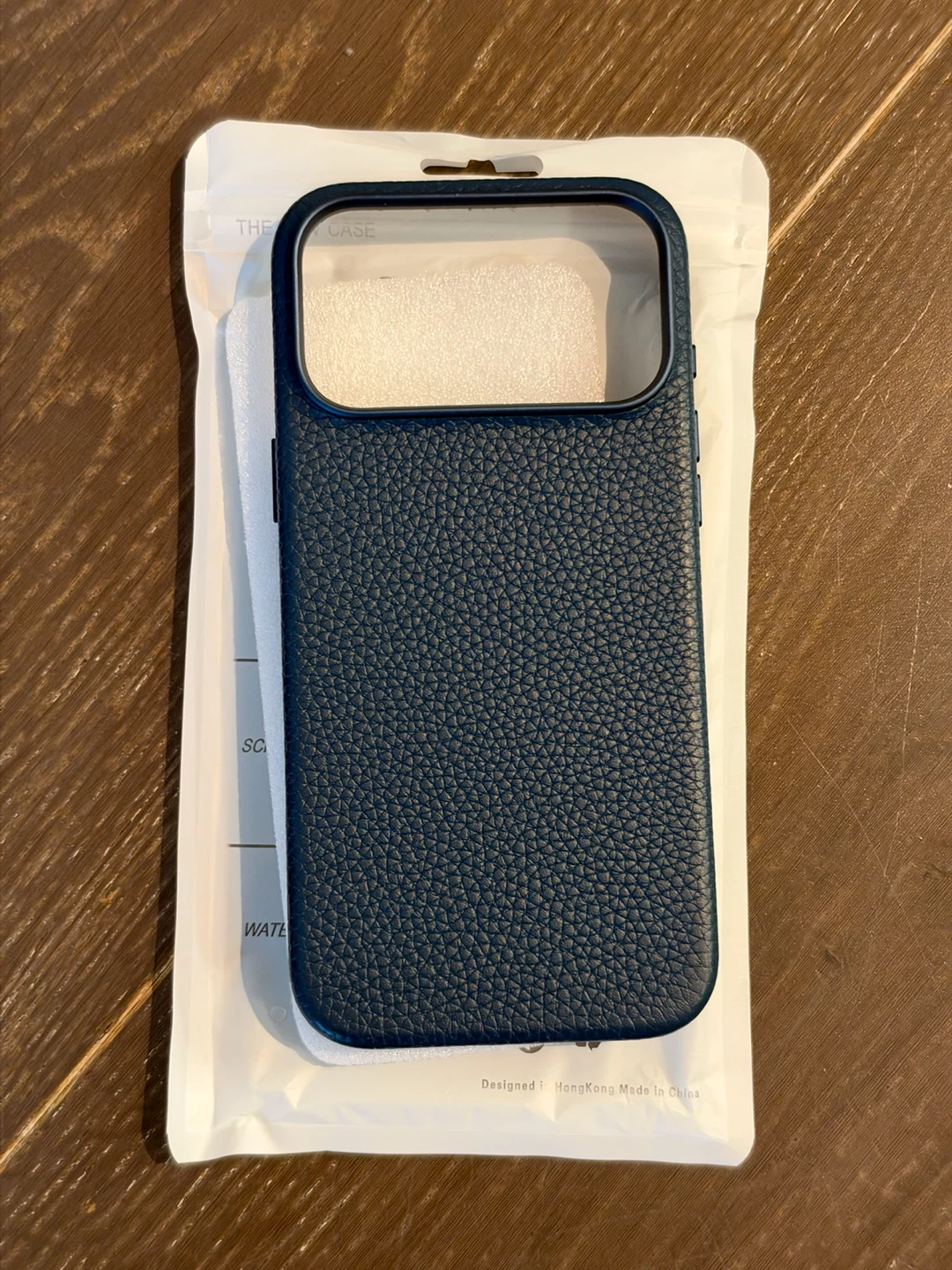 2x iPhone 17 Pro Max, 18 Pro Max cases - photo 4