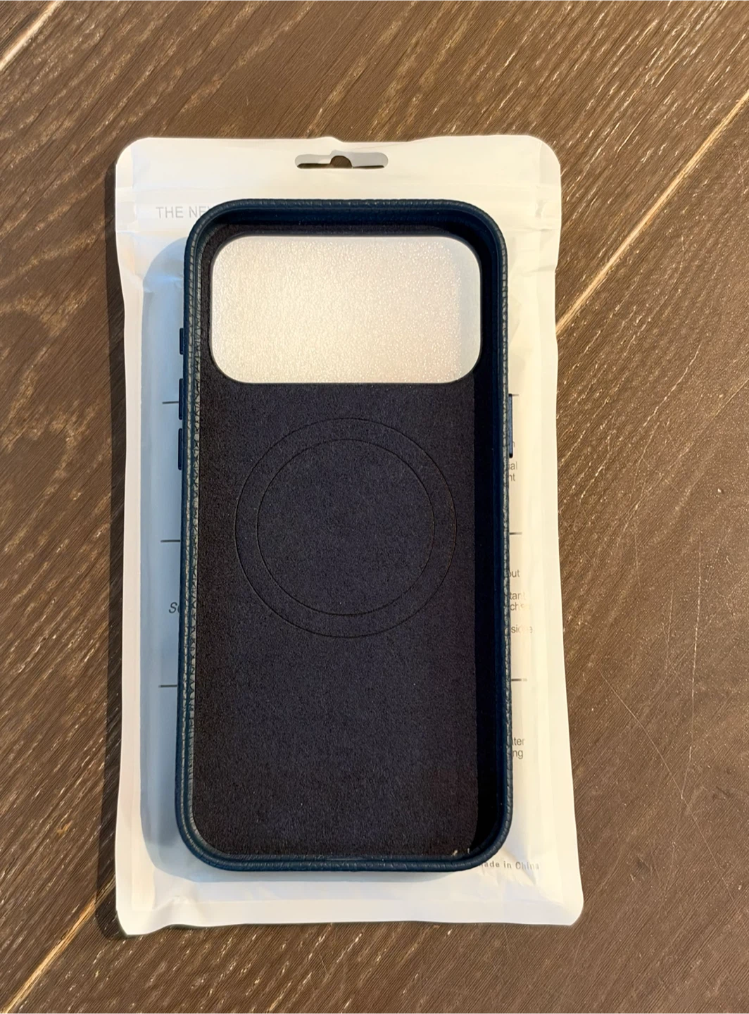 2x iPhone 17 Pro Max, 18 Pro Max cases - photo 5