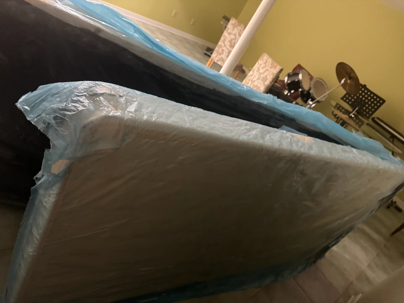 Twin box spring- 2 numbers