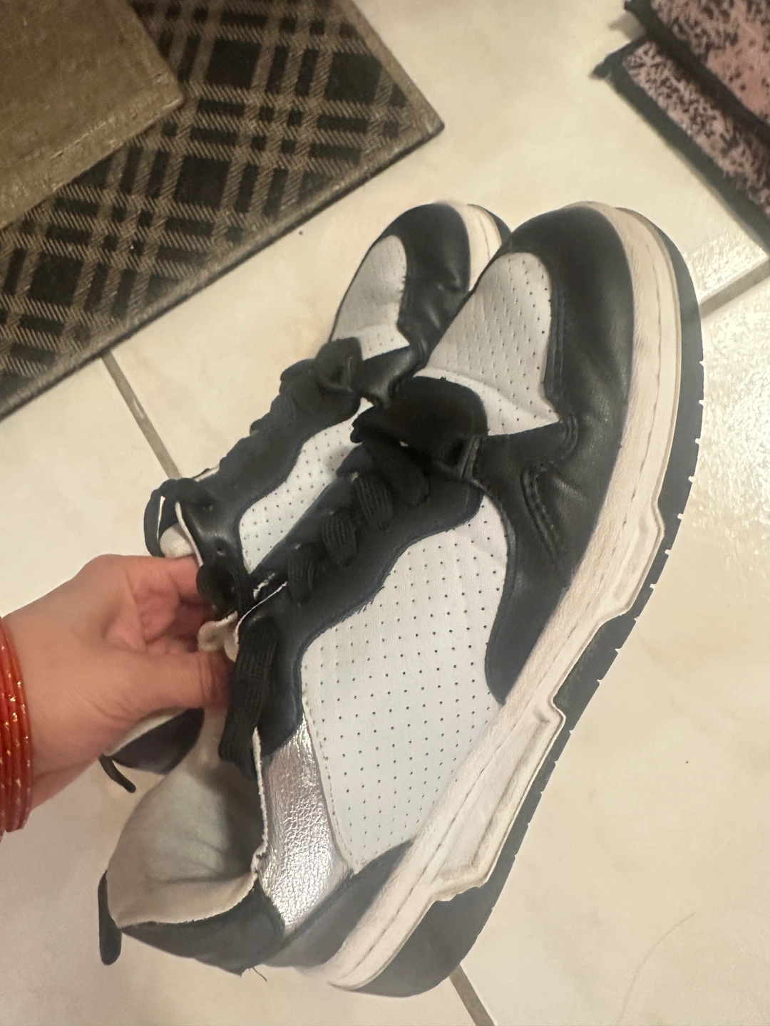Steve Madden Sneakers