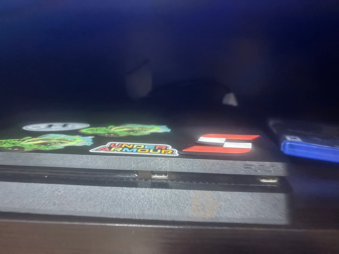 PS4 bundle trading for PS5 - photo 2
