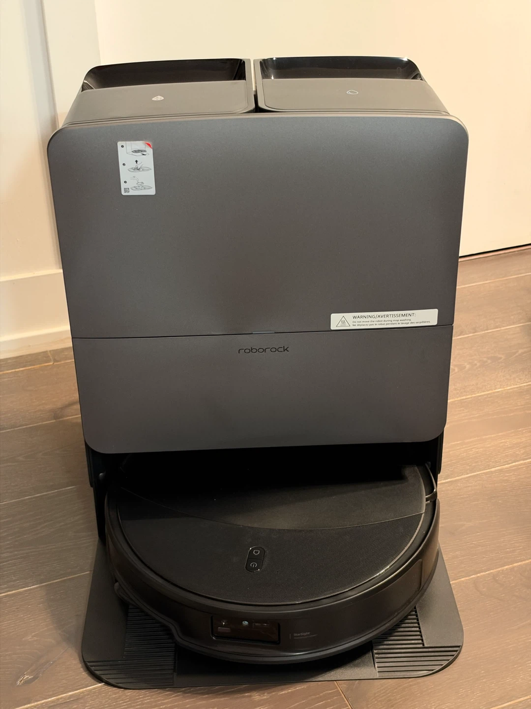 roborock Saros 20 Robot Vacuums and Mop