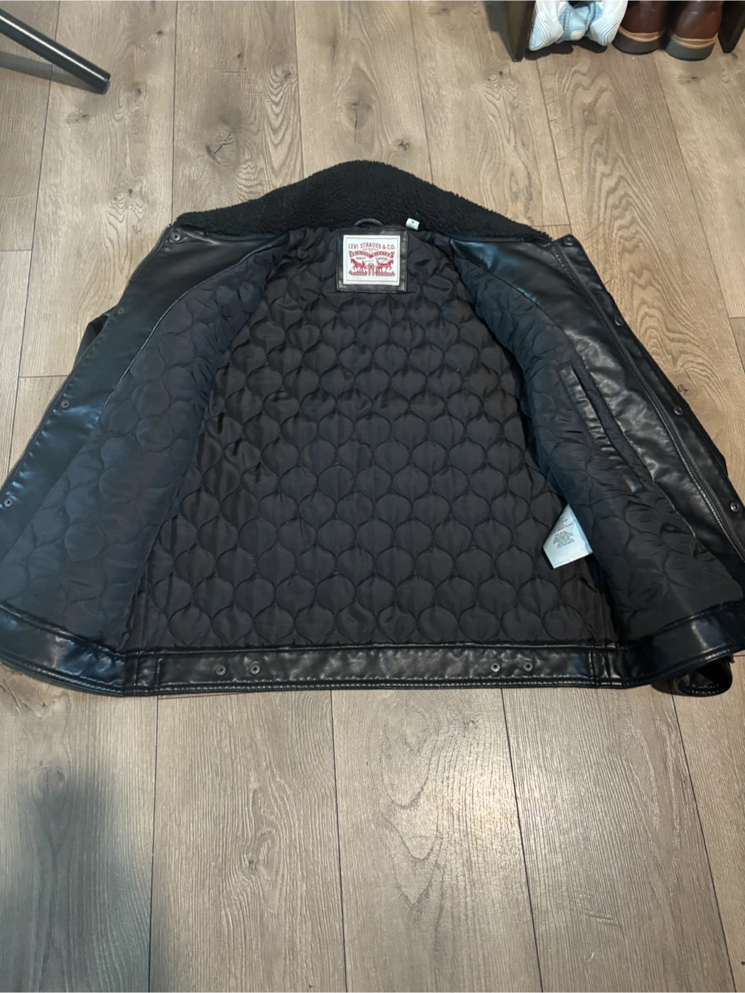 Levi's Faux Leather Sherpa Jacket - Black - photo 3