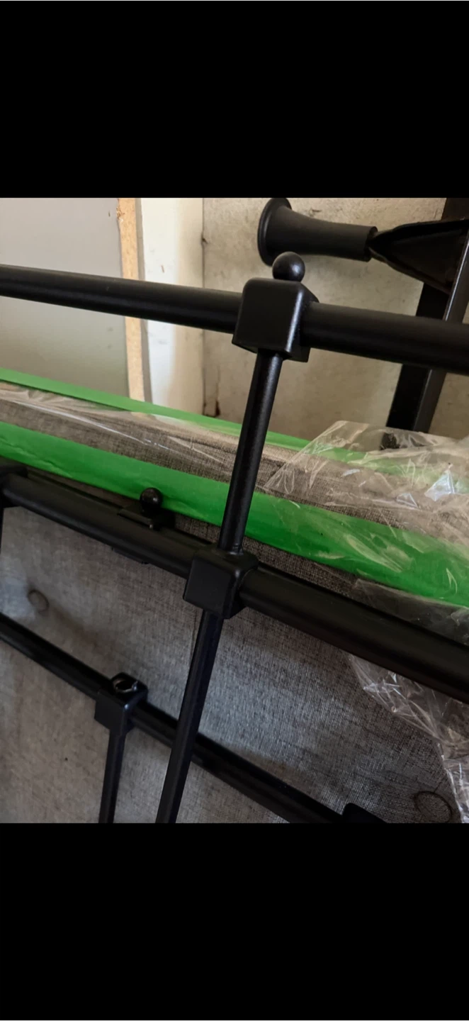 Black Metal Queen size Bed Frame - photo 5