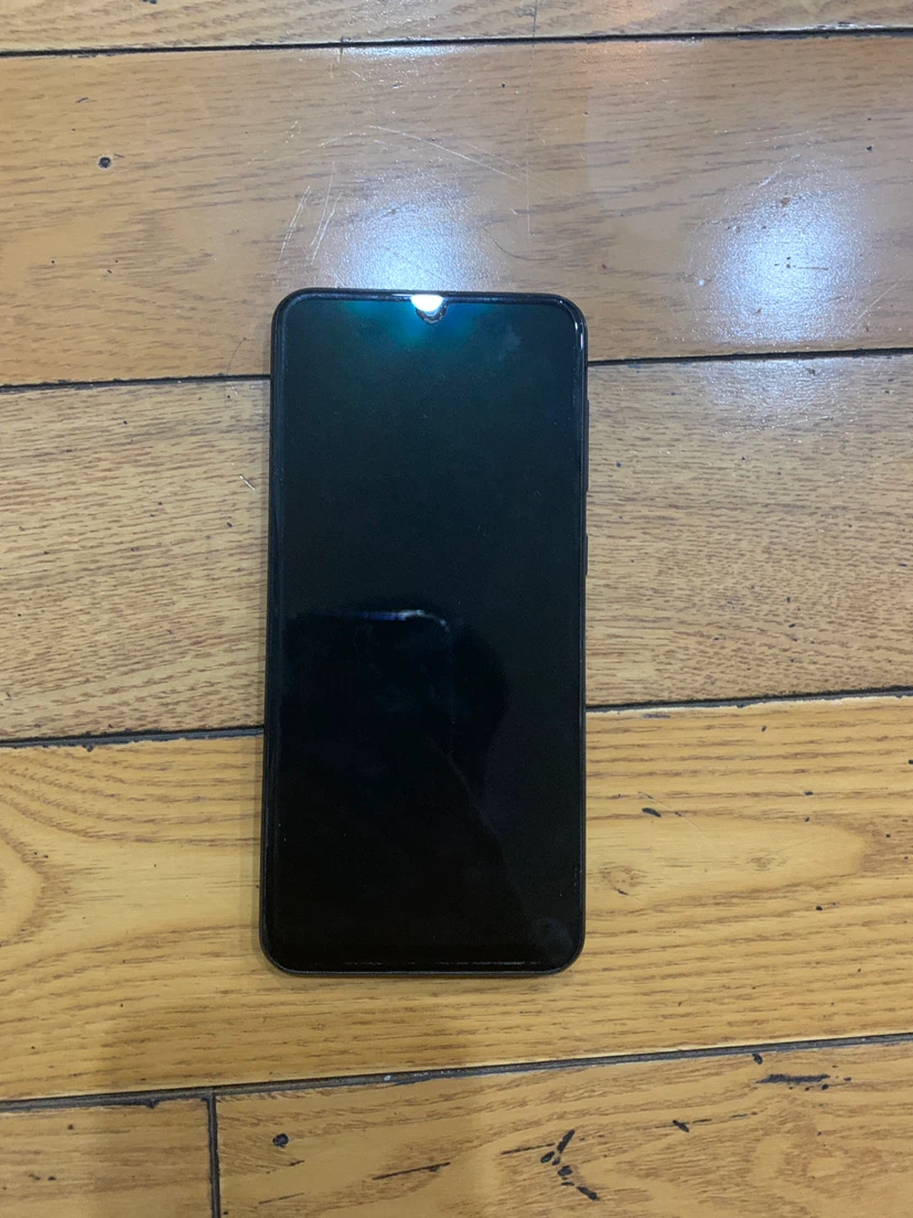 Samsung Galaxy A50 Smartphone