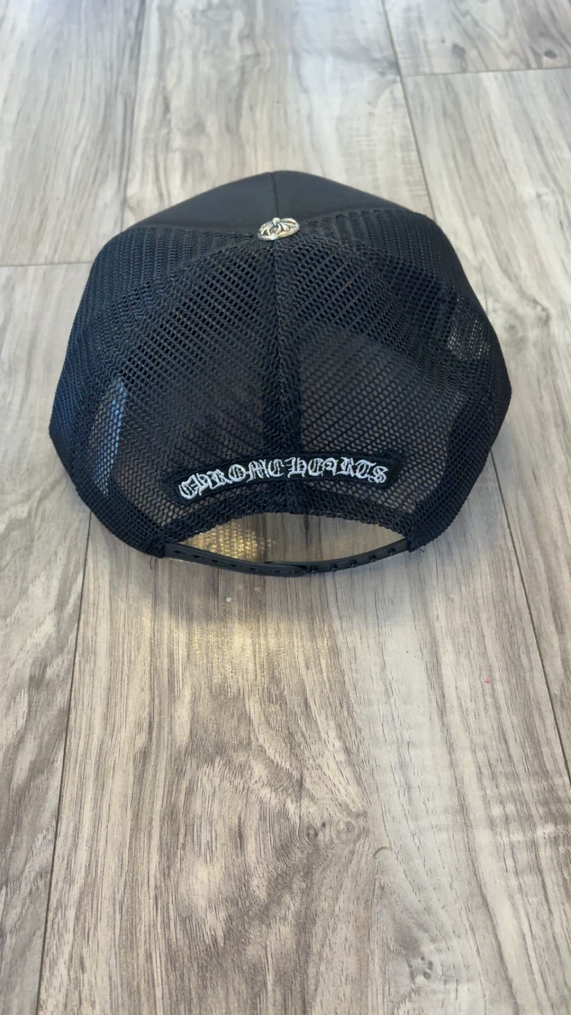 Chrome Hearts Trucker Hat Black - photo 3