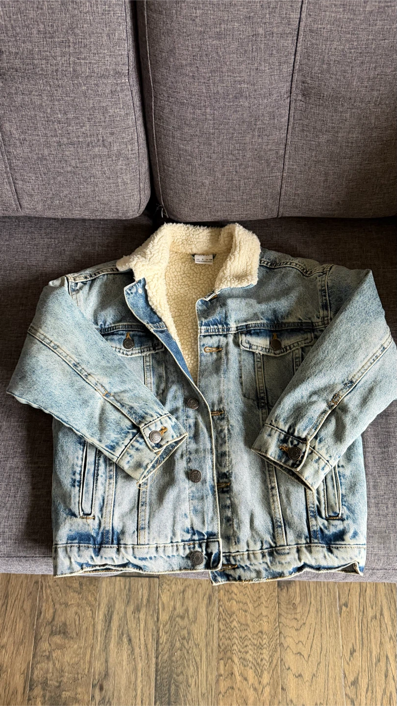 Zara Sherpa-Lined Denim Jacket