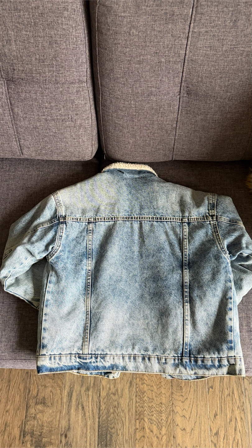 Zara Sherpa-Lined Denim Jacket - photo 2