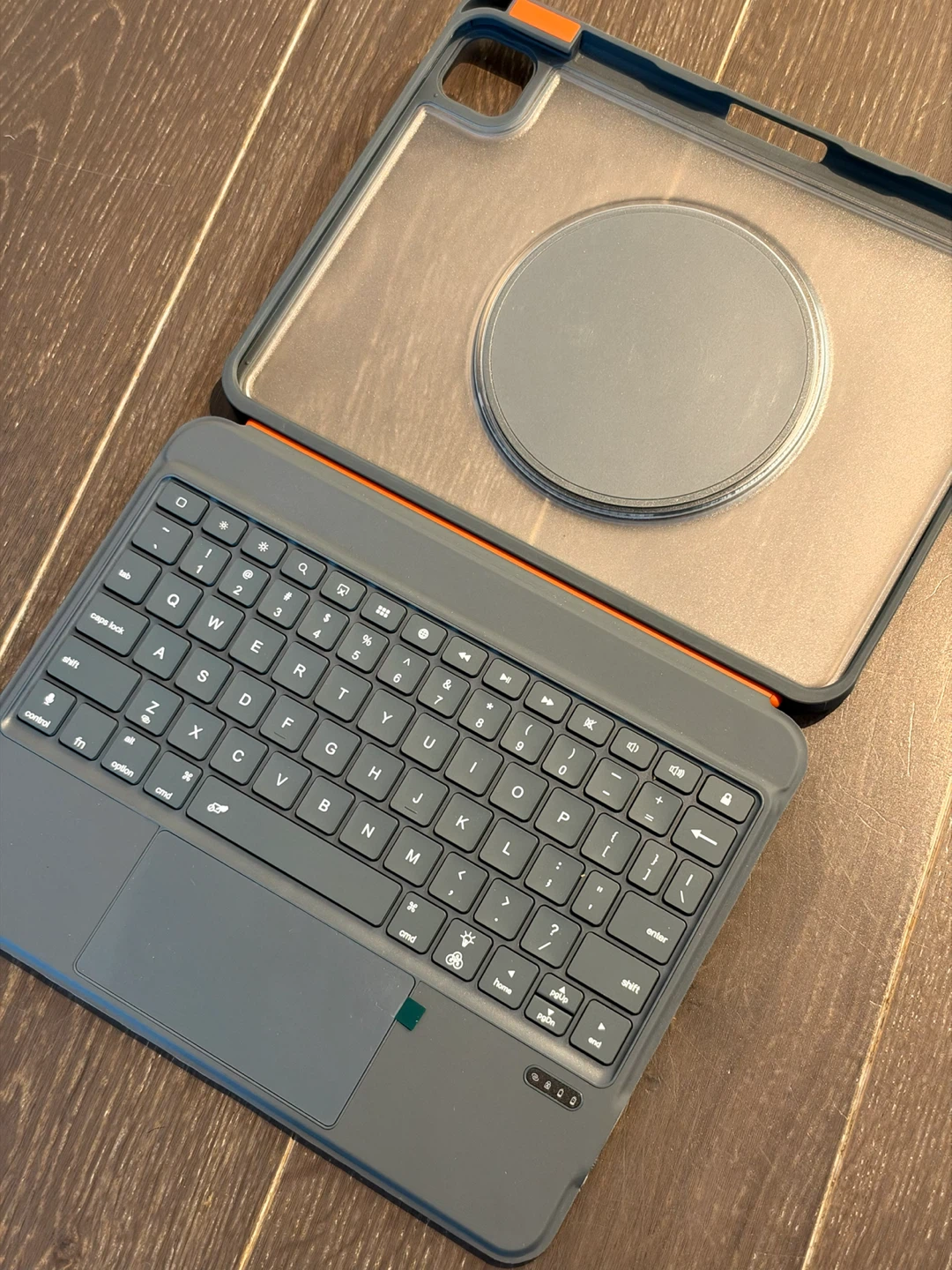Mobee Keyboard Case for iPad Air 11” - photo 2