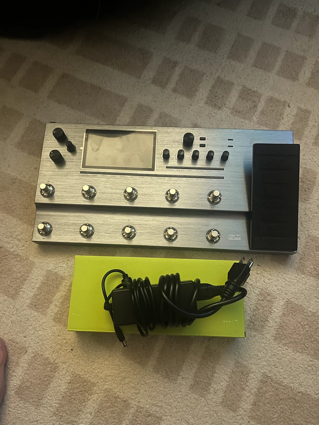 Mooer GE300 Multi-Effects Guitar Pedal