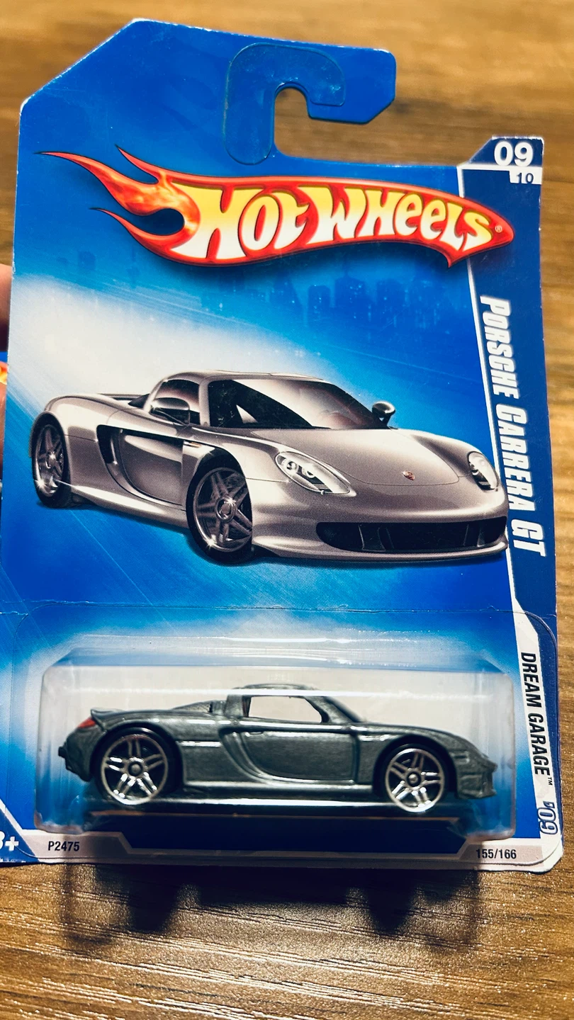2009 Hot Wheels Chevy Silverado & Porsche Carrera GT – Sealed - photo 2