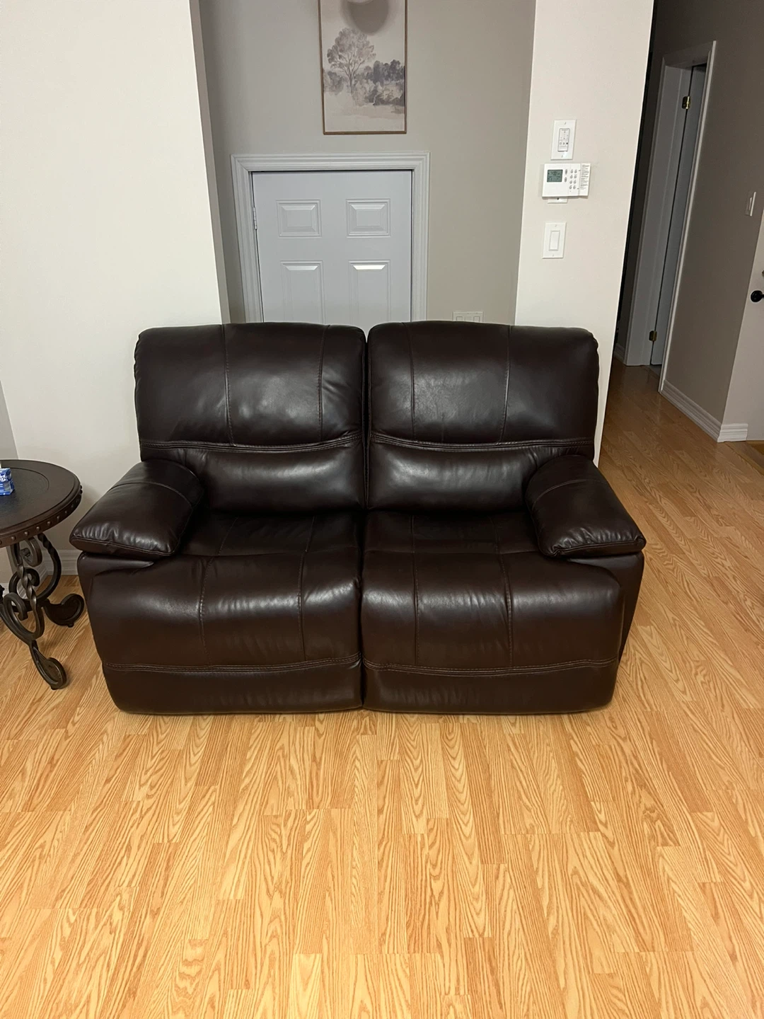 6ft love seat dark brown Italian leather