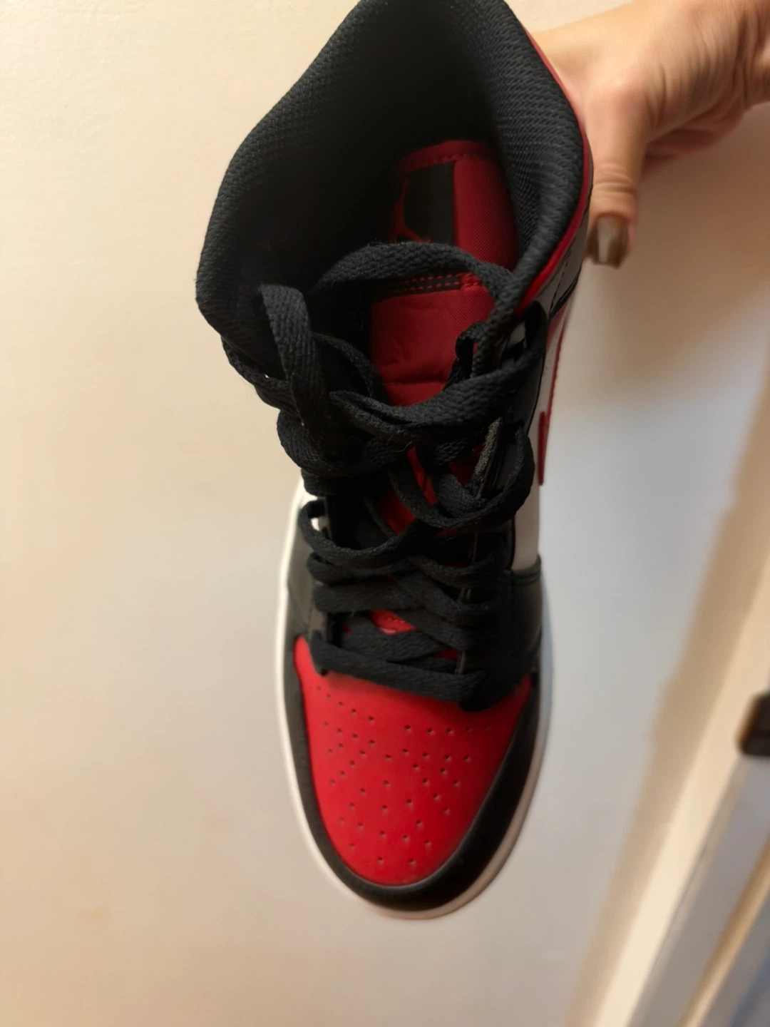 Nike Air Jordan 1 Mid - photo 2