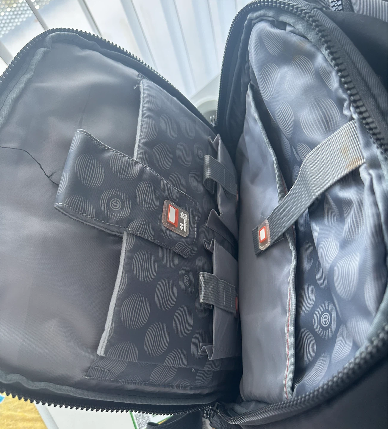 Carlton black laptop backpack - photo 4