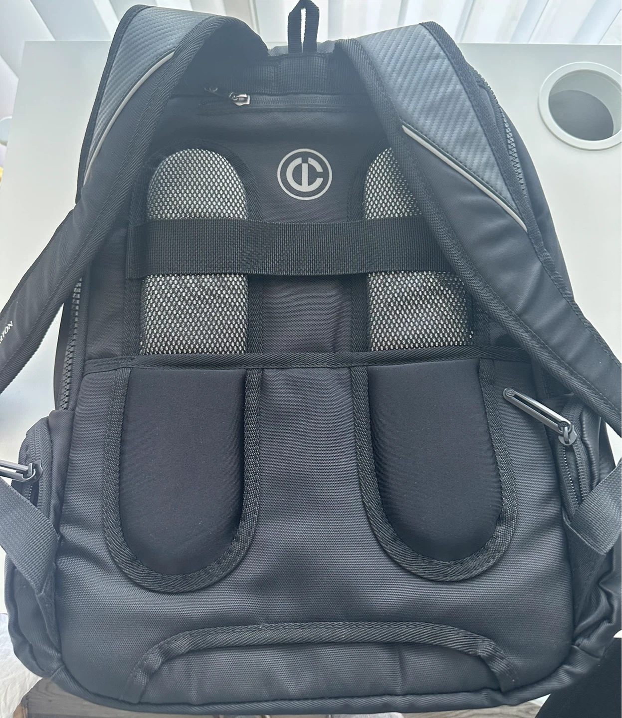 Carlton black laptop backpack - photo 2