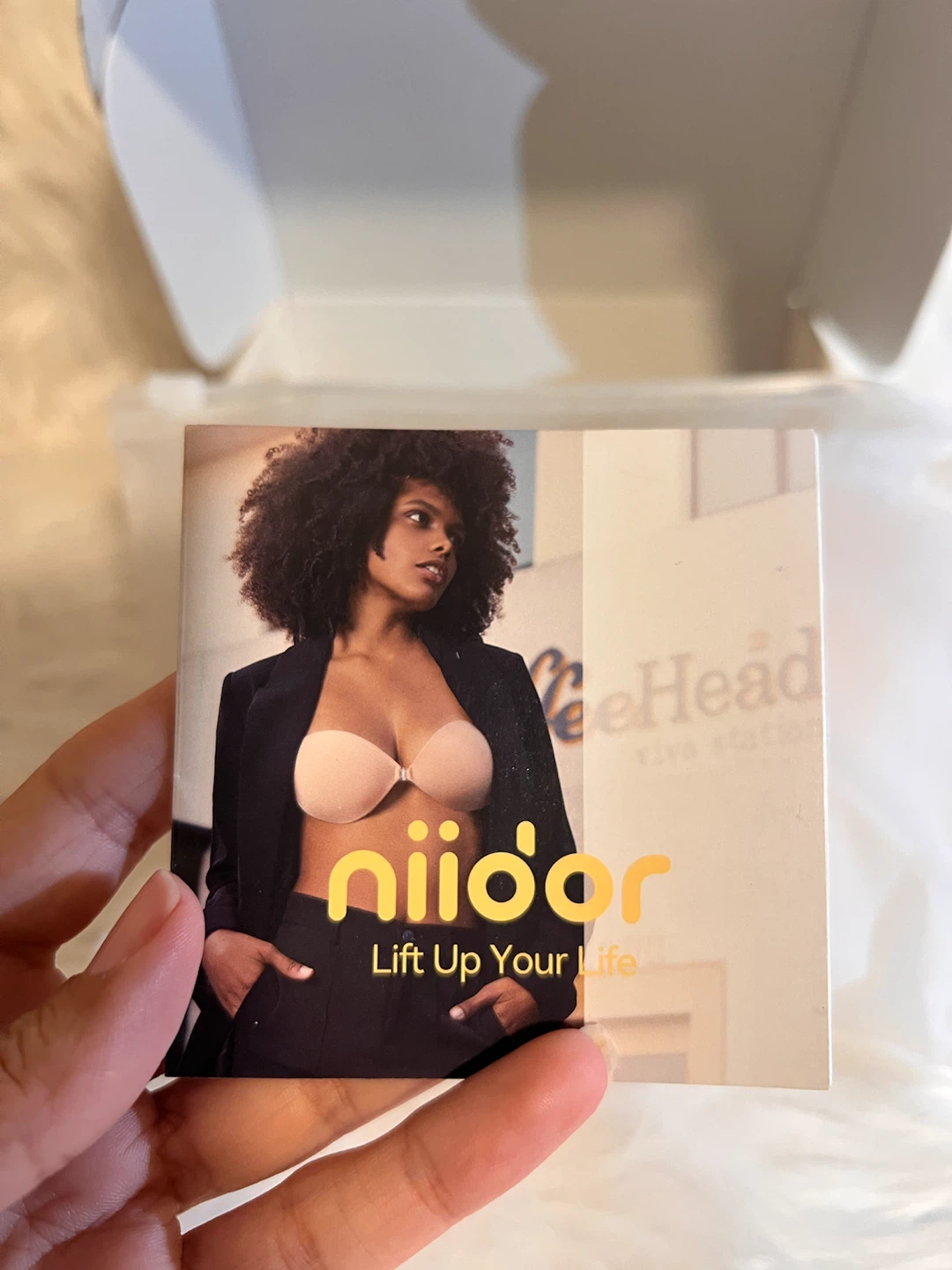 Niidor Fabric Strapless Adhesive Bra - photo 4