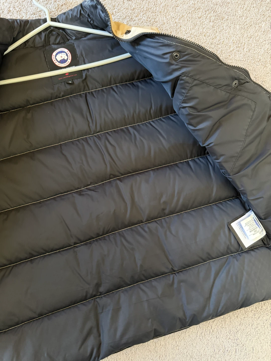 Canada Goose Vest - photo 2