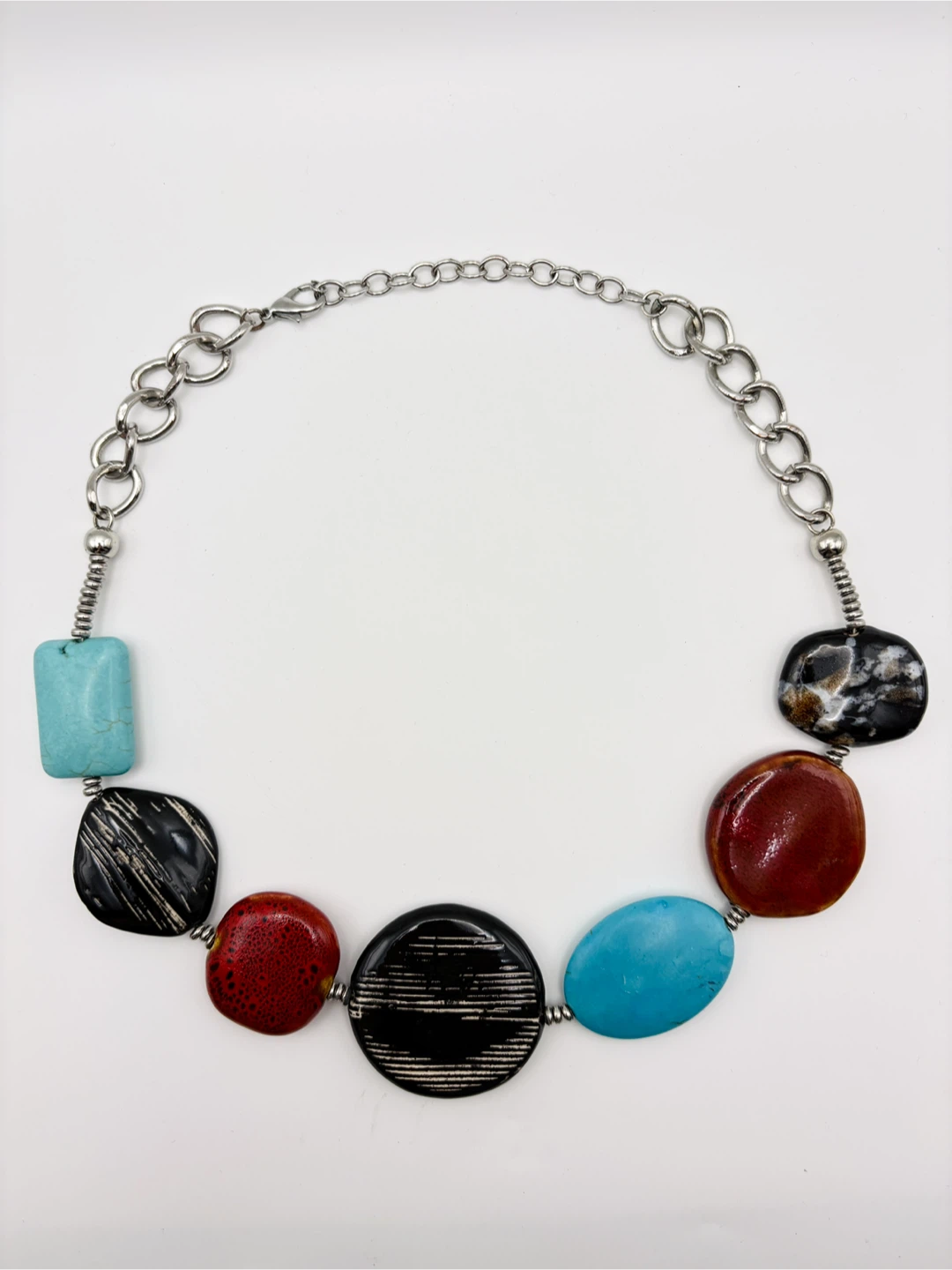 Multicoloured Beaded Statement Necklace - photo 3