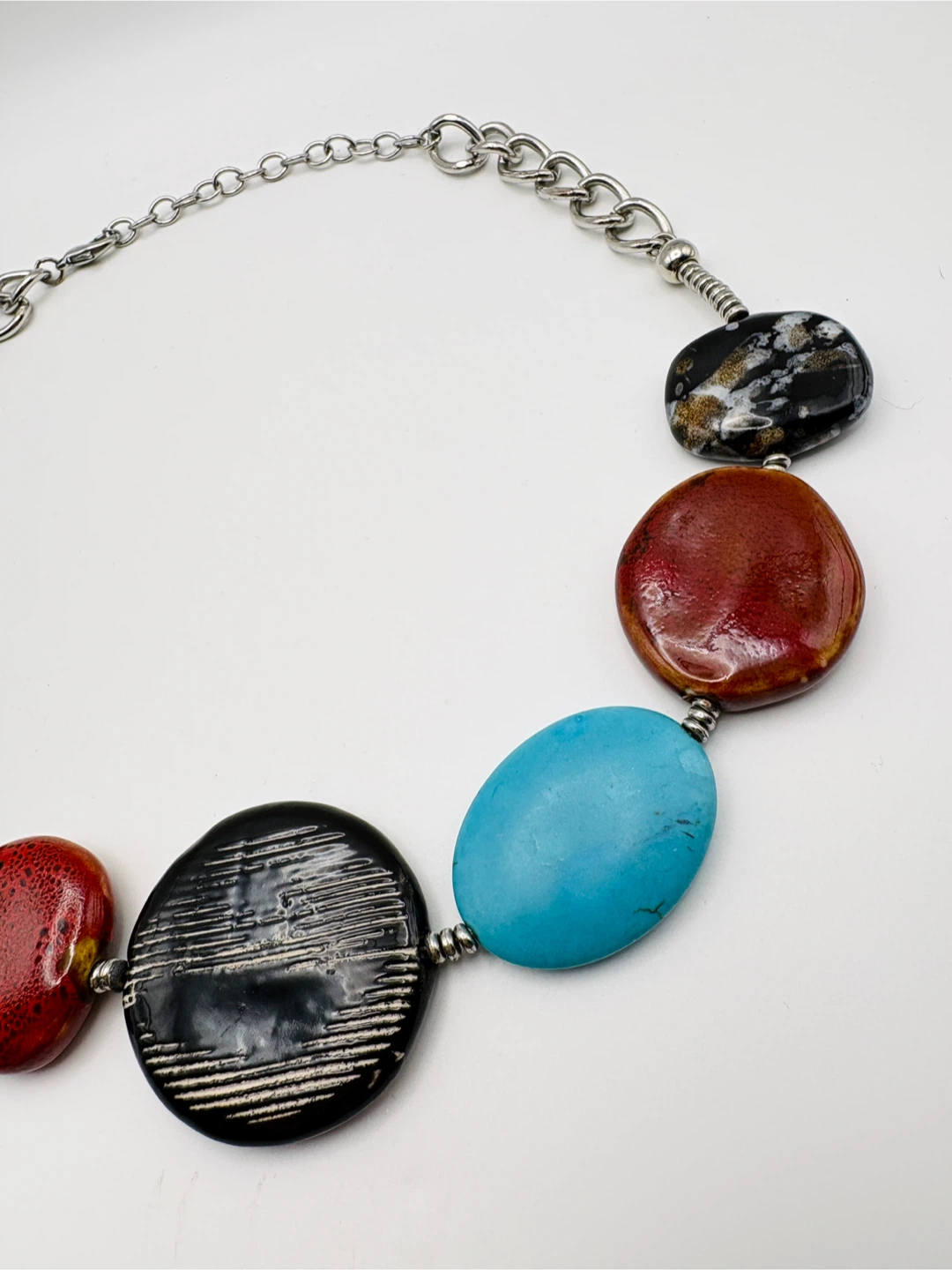 Multicoloured Beaded Statement Necklace - photo 5